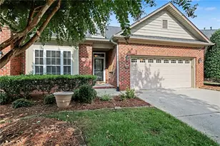 125 N Wentworth Dr, Mocksville, NC 27028 - Photo 2