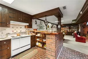 2864 Fairmont Rd, Winston-Salem, NC 27106 - Photo 38