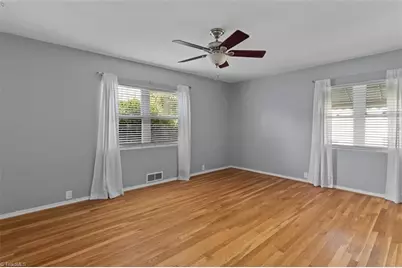 124 Orchard Street, Mount Airy, NC 27030 - Photo 18