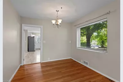 124 Orchard Street, Mount Airy, NC 27030 - Photo 8