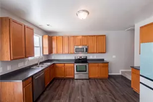 518 Macgregor Dr, Burlington, NC 27217 - Photo 2