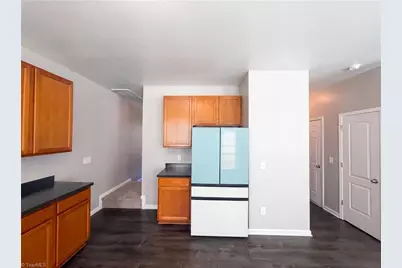 518 Macgregor Drive, Burlington, NC 27217 - Photo 10
