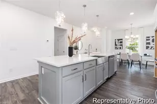 2773 Wood Valley Rd, Winston-Salem, NC 27106 - Photo 6