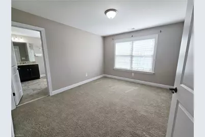 5029 Bennington Way, High Point, NC 27262 - Photo 10