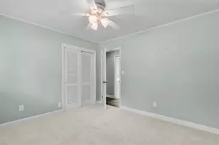 2918 New Hanover Dr, Greensboro, NC 27408 - Photo 28