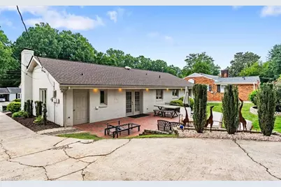 2918 New Hanover Drive, Greensboro, NC 27408 - Photo 36
