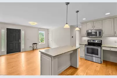 1007 Meadowbrook Road, Asheboro, NC 27203 - Photo 10