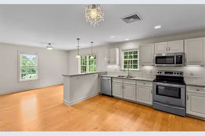 1007 Meadowbrook Road, Asheboro, NC 27203 - Photo 28