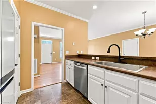 409 N Ayersville Rd, Mayodan, NC 27027 - Photo 14