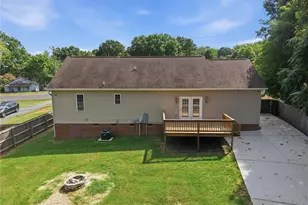 409 N Ayersville Rd, Mayodan, NC 27027 - Photo 6