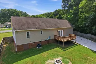 409 N Ayersville Rd, Mayodan, NC 27027 - Photo 36