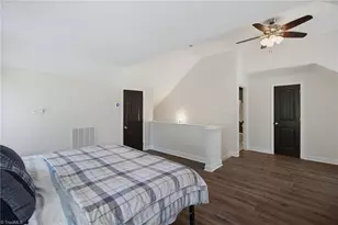 2108 Glenside Dr, Greensboro, NC 27405 - Photo 20