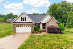 3074 Beeson Ct, Sophia, NC 27350 - Photo 1