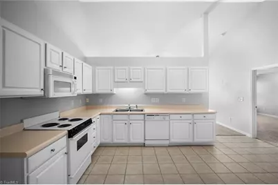 1340 Bayswater Drive, High Point, NC 27265 - Photo 6