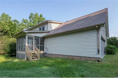 6351 Cashatt Road, High Point, NC 27263 - Photo 6