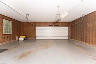 6351 Cashatt Rd, High Point, NC 27263 - Photo 10