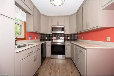 6351 Cashatt Road, High Point, NC 27263 - Photo 20