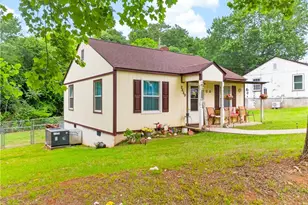 2669 Old Mountain Rd, Trinity, NC 27370 - Photo 10