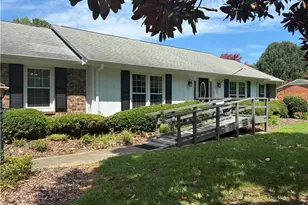 4704 Chesterton Dr, Greensboro, NC 27320 - Photo 2