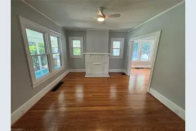 800 S Sunset Drive, Winston-Salem, NC 27103 - Photo 4