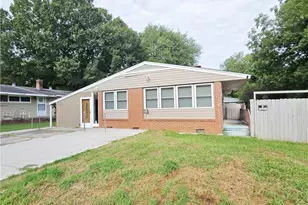 1415 Forrest St, High Point, NC 27262 - Photo 2