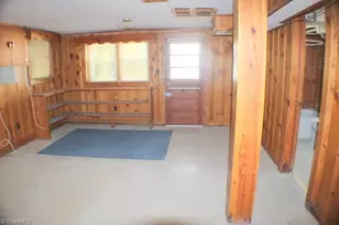 340 Marion St, Mount Airy, NC 27030 - Photo 16