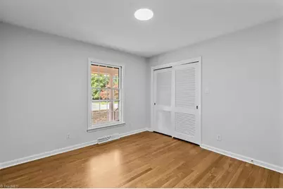 3008 W Cornwallis Drive, Greensboro, NC 27408 - Photo 28