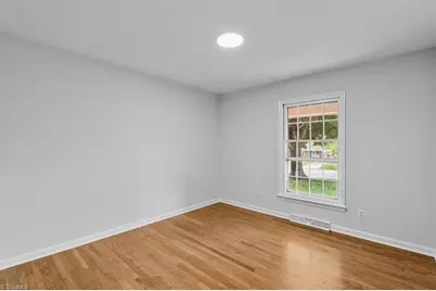 3008 W Cornwallis Drive, Greensboro, NC 27408 - Photo 26