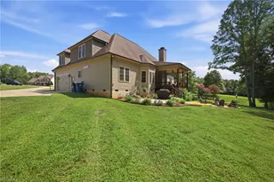 2489 Kaleigh Way, Browns Summit, NC 27214 - Photo 38