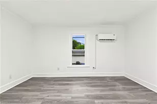 1011 4th St, Eden, NC 27288 - Photo 24
