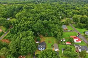 1011 4th St, Eden, NC 27288 - Photo 34