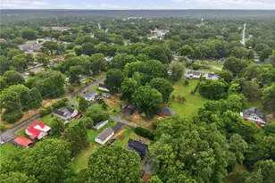 1011 4th St, Eden, NC 27288 - Photo 40