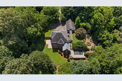 6035 Kempsford Court, Kernersville, NC 27284 - Photo 2