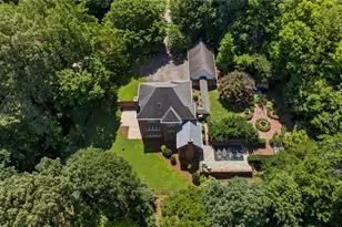 6035 Kempsford Ct, Kernersville, NC 27284 - Photo 2