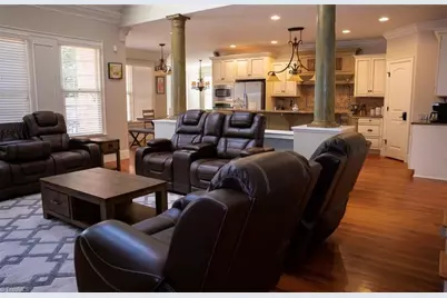 1106 Double Oaks Road, Greensboro, NC 27410 - Photo 10