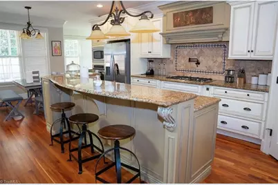 1106 Double Oaks Road, Greensboro, NC 27410 - Photo 12