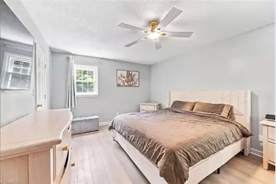 436 Peace Haven Road, Winston-Salem, NC 27103 - Photo 10