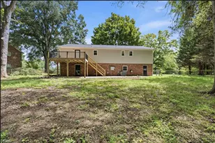 436 Peace Haven Rd, Winston-Salem, NC 27103 - Photo 32