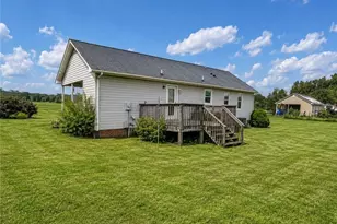 8180 McBane Mill Rd, Graham, NC 27253 - Photo 2