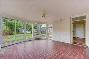 812 Dover Rd, Greensboro, NC 27408 - Photo 16