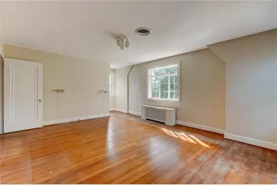812 Dover Road, Greensboro, NC 27408 - Photo 22