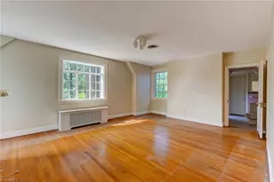 812 Dover Rd, Greensboro, NC 27408 - Photo 20