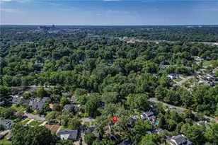 812 Dover Rd, Greensboro, NC 27408 - Photo 40