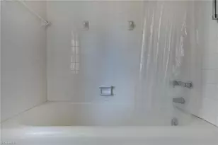 812 Dover Rd, Greensboro, NC 27408 - Photo 32
