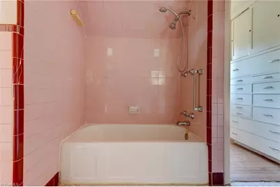 812 Dover Road, Greensboro, NC 27408 - Photo 24