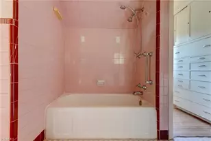 812 Dover Rd, Greensboro, NC 27408 - Photo 24
