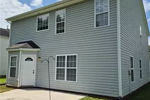157 Dunbarton Ct, Winston-Salem, NC 27107 - Photo 2