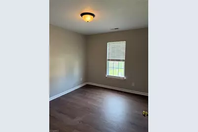 157 Dunbarton Court, Winston-Salem, NC 27107 - Photo 26