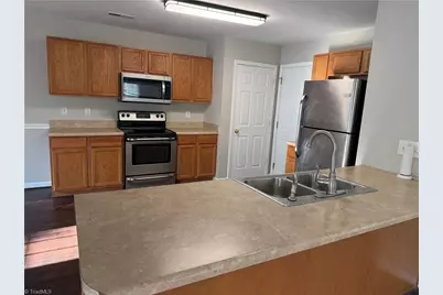 157 Dunbarton Court, Winston-Salem, NC 27107 - Photo 20