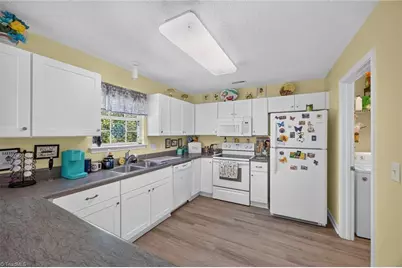 1145 Briarwood Drive, Mebane, NC 27302 - Photo 12